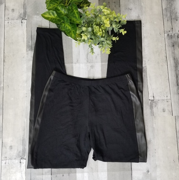 Comfy USA Pants - COMFY USA Large Black Faux Leather Stripe Leggings